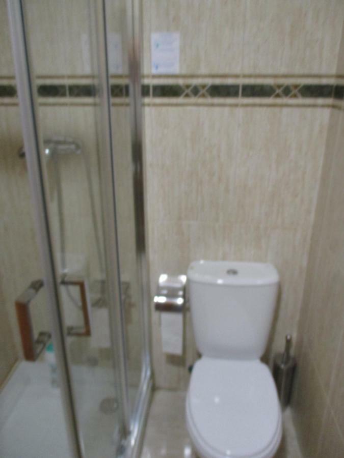 Hostal Becares Паленсия Екстериор снимка