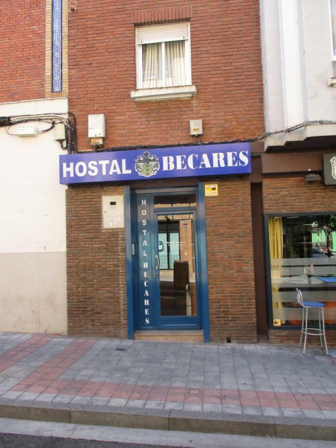 Hostal Becares Паленсия Екстериор снимка